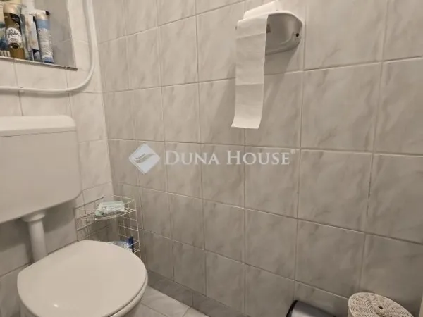 Eladó ház Pécs, Egyetemváros 190 nm