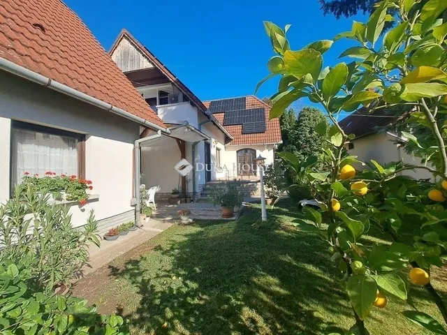 Eladó ház Bóly 250 nm