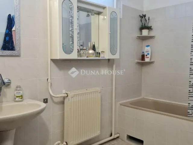 Eladó ház Kozármisleny 237 nm