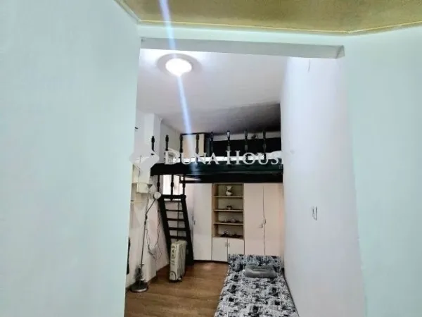 Eladó lakás Pécs 21 nm