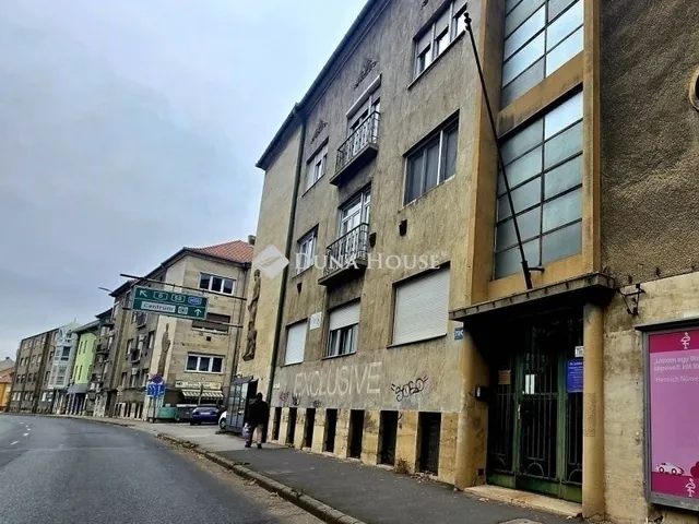 Eladó lakás Pécs 21 nm