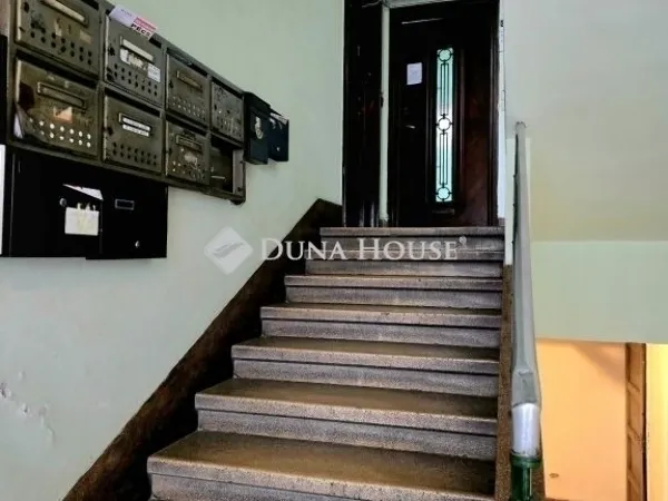 Eladó lakás Pécs 21 nm