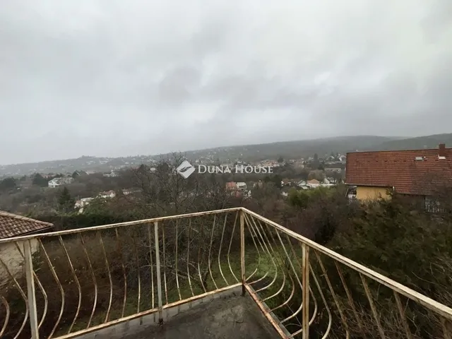 Eladó ház Pécs, Ürög 177 nm