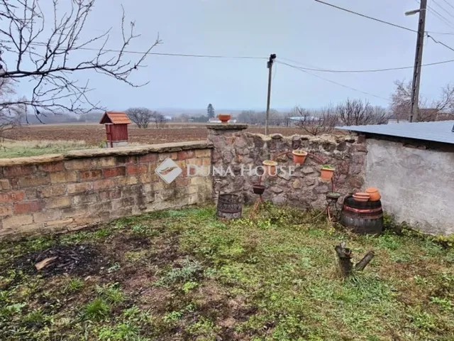 Eladó ház Geresdlak 65 nm