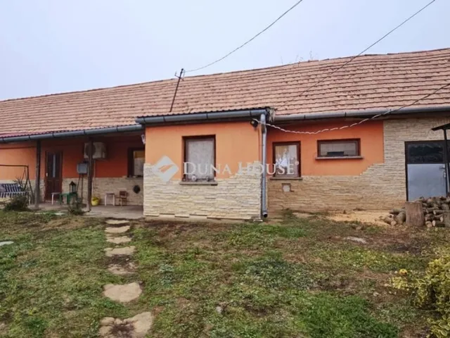 Eladó ház Geresdlak 65 nm