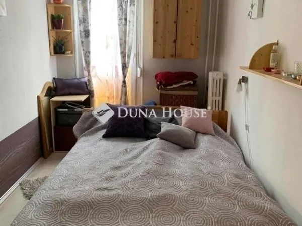 Eladó lakás Pécs, Kertváros 47 nm