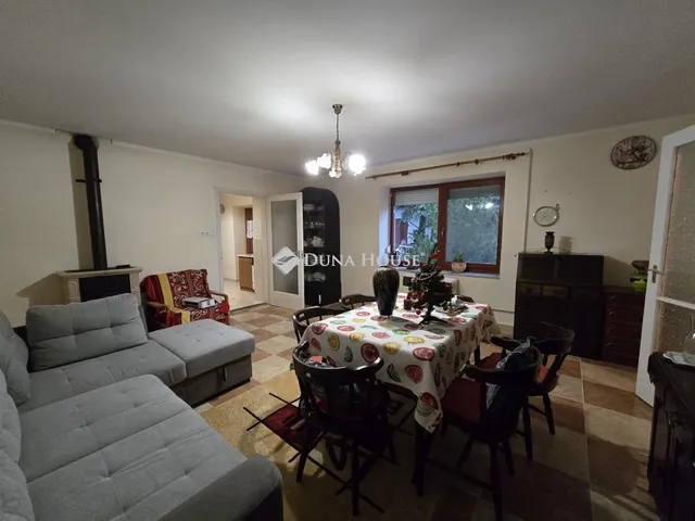 Eladó ház Nagypall 80 nm