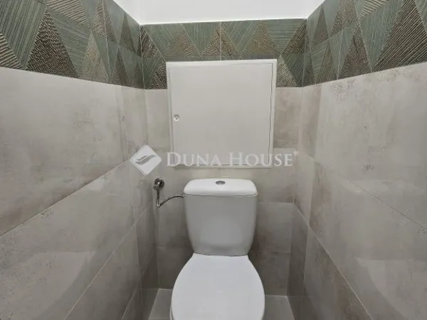 Eladó lakás Pécs, Kertváros 47 nm