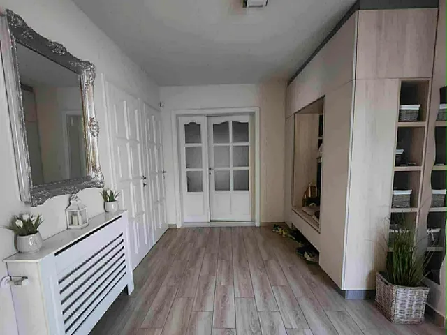 Eladó ház Pécs, Rigóder 360 nm