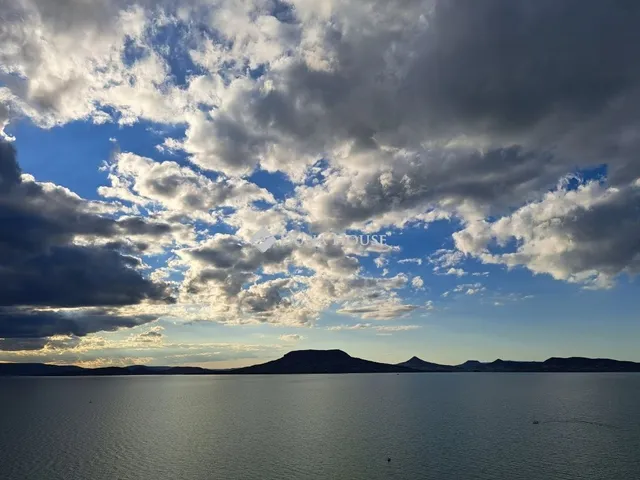 Eladó üdülő és hétvégi ház Balatonfenyves 90 nm