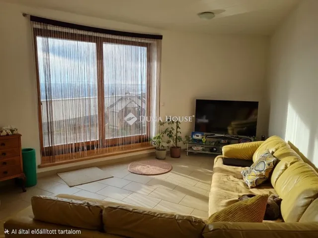 Kiadó lakás Pécs, Mecsekoldal 110 nm