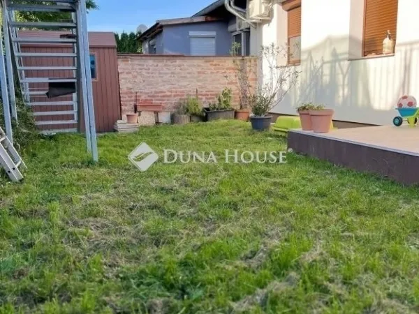 Eladó ház Kozármisleny 70 nm