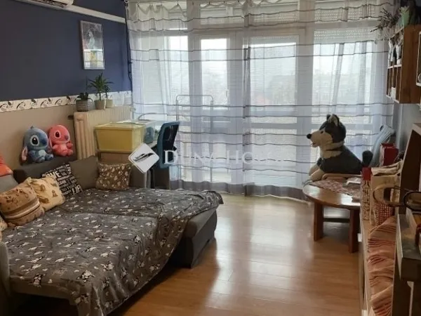 Eladó lakás Pécs, Egyetemváros 54 nm