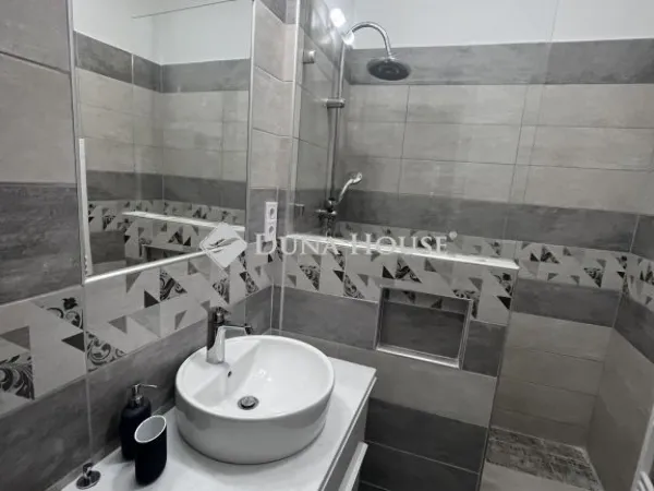 Eladó lakás Pécs, Belváros 54 nm