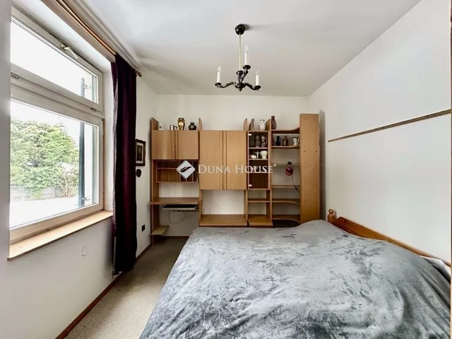 Eladó lakás Pécs, Mecsekoldal 106 nm