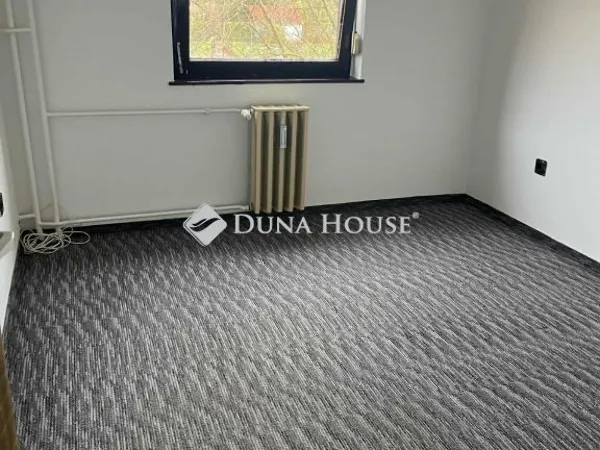 Kiadó lakás Szentlőrinc 55 nm