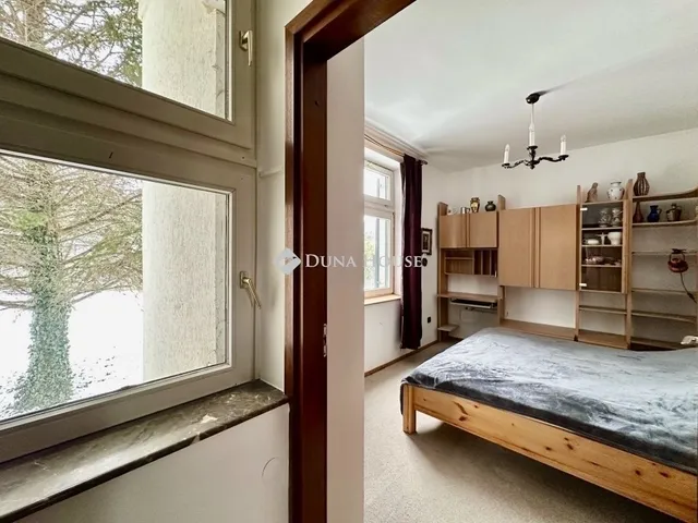 Eladó lakás Pécs, Egyetemváros 106 nm