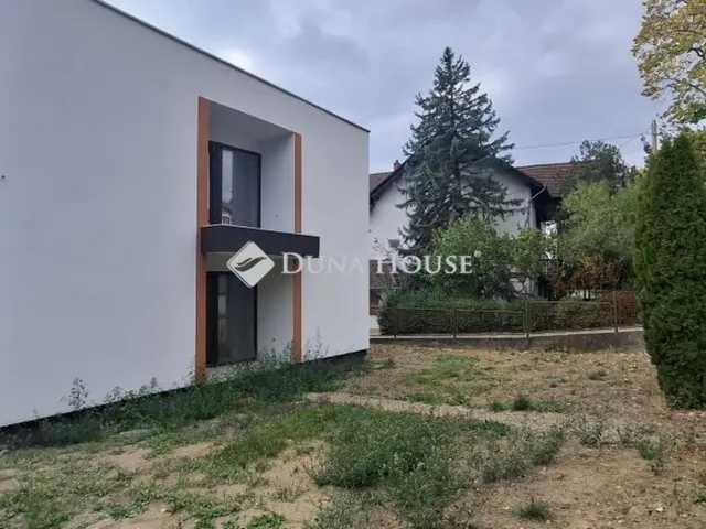 Eladó lakás Pécs, Mecsekoldal 59 nm