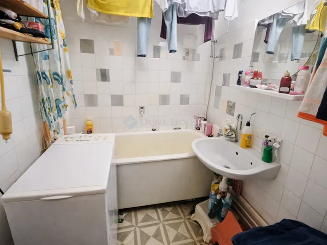 Eladó lakás Pécs, Kertváros 54 nm