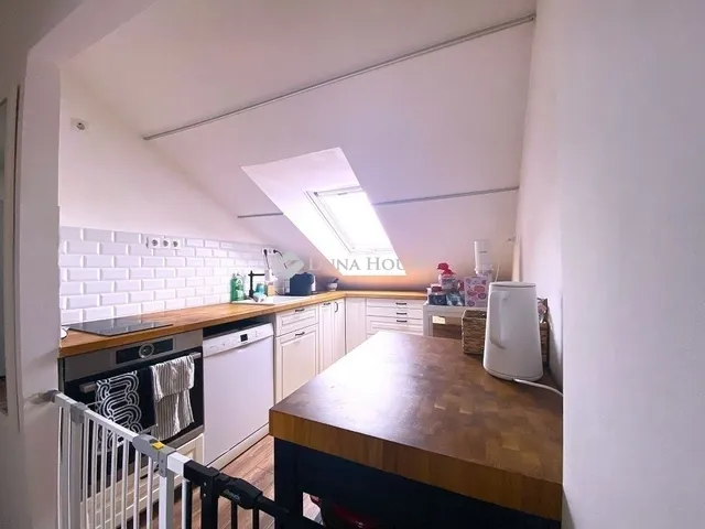 Eladó lakás Pécs, Uránváros 80 nm