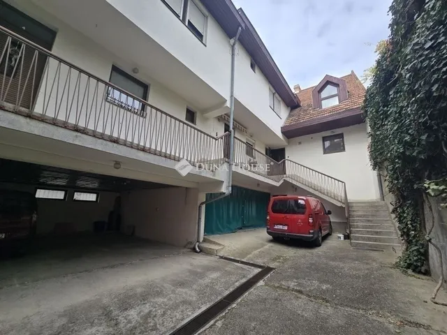 Eladó lakás Pécs, Belváros 100 nm