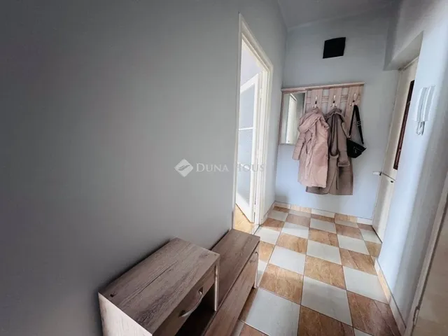 Eladó lakás Pécs, Uránváros 56 nm