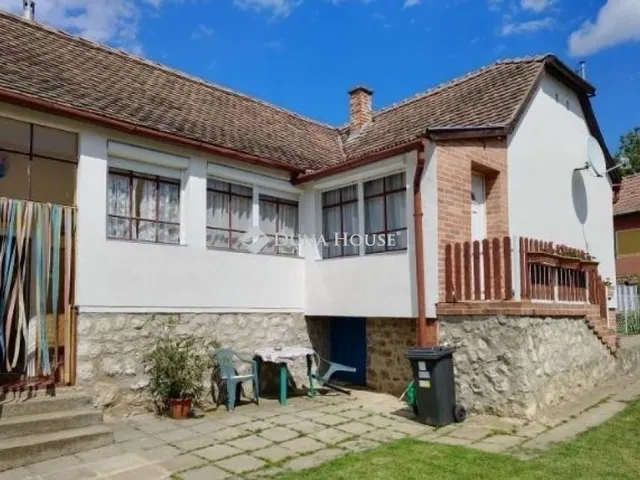 Eladó ház Kökény 98 nm