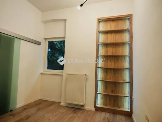 Eladó lakás Pécs, Belváros 70 nm