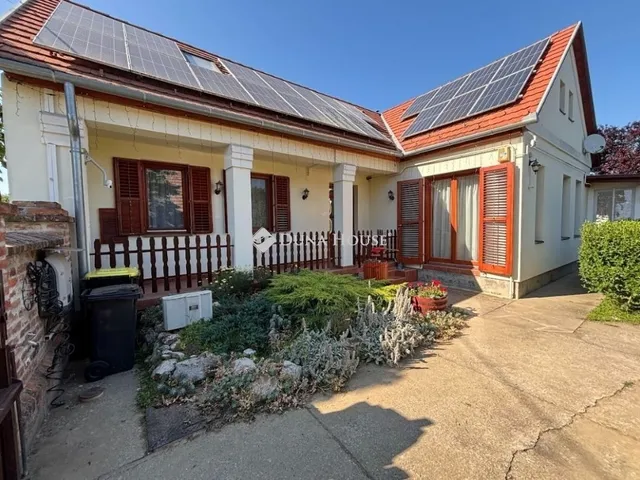 Eladó ház Palkonya 160 nm