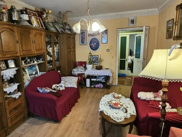 Eladó lakás Pécs, Kertváros 59 nm