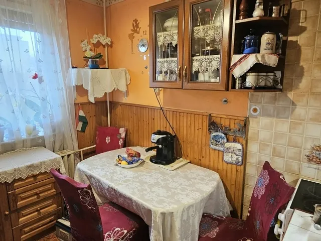 Eladó lakás Pécs, Kertváros 59 nm