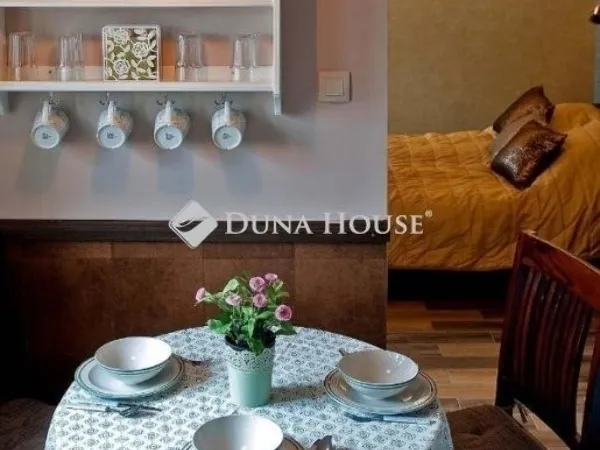 Eladó lakás Pécs, Belváros 60 nm