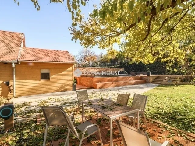 Eladó ház Bogád 90 nm