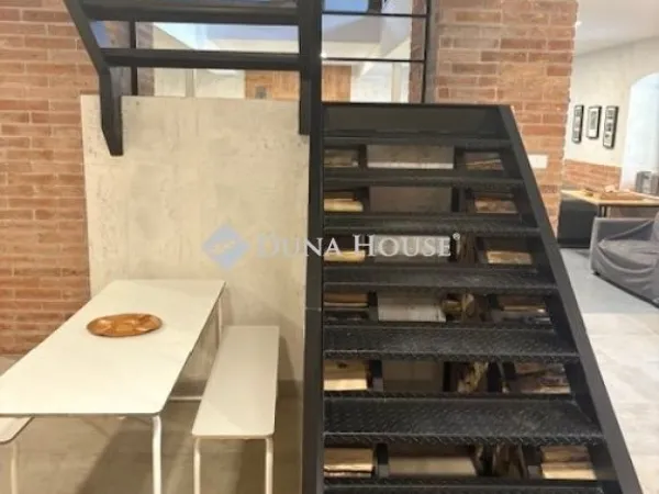 Eladó kereskedelmi és ipari ingatlan Pécsvárad 310 nm