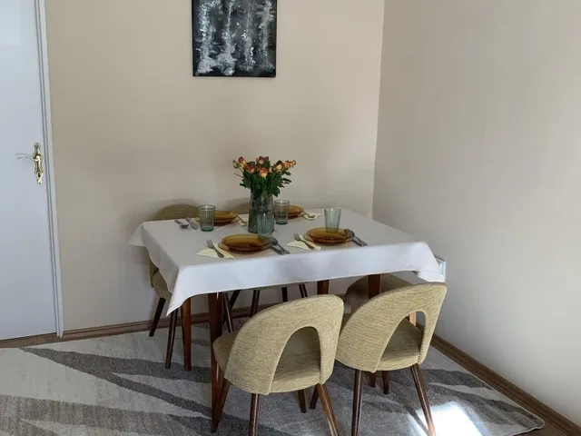 Eladó lakás Pécs, Uránváros 54 nm