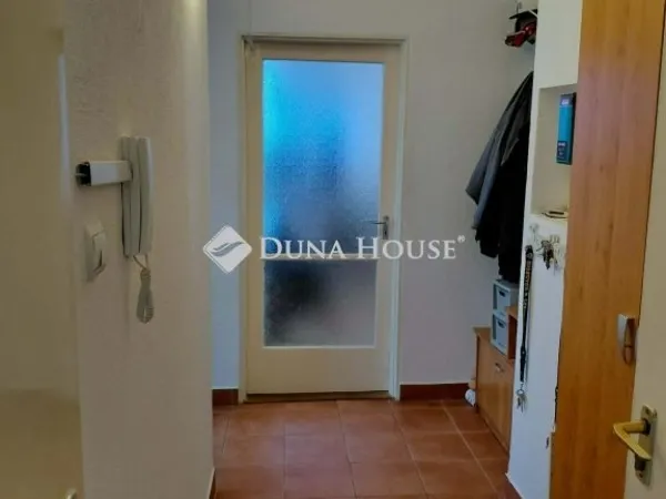 Kiadó lakás Pécs, Kertváros 52 nm