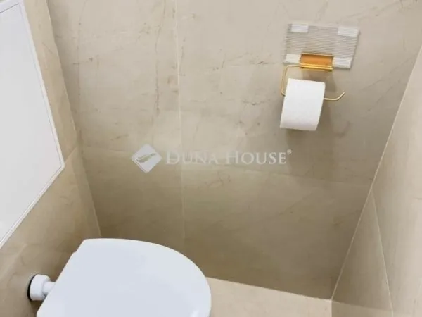 Eladó lakás Pécs, Kertváros 48 nm