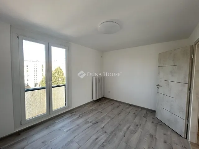 Eladó lakás Pécs, Ispitaalja 54 nm