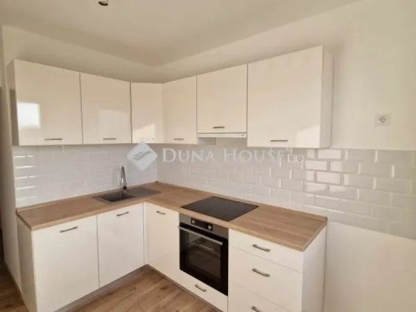 Eladó lakás Pécs, Ispitaalja 54 nm