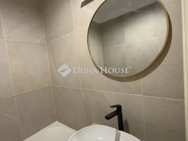 Eladó lakás Pécs, Kertváros 52 nm