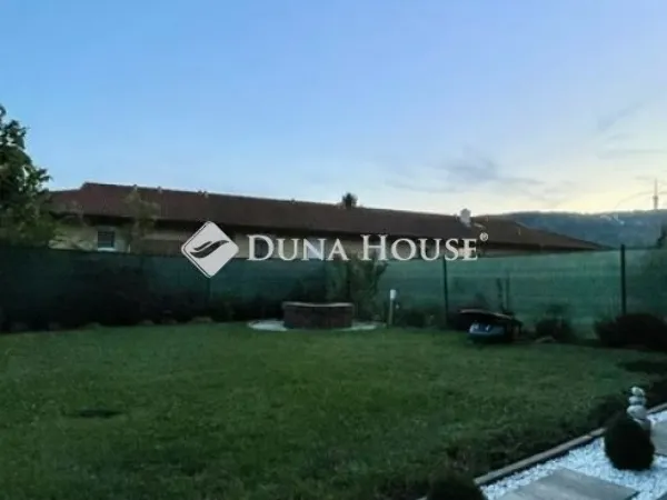 Eladó lakás Pécs, Rigóder 70 nm