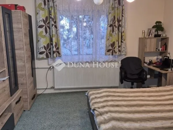 Eladó ház Pécs, Budai városrész 216 nm