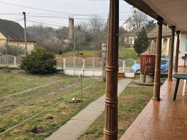 Eladó ház Geresdlak 90 nm