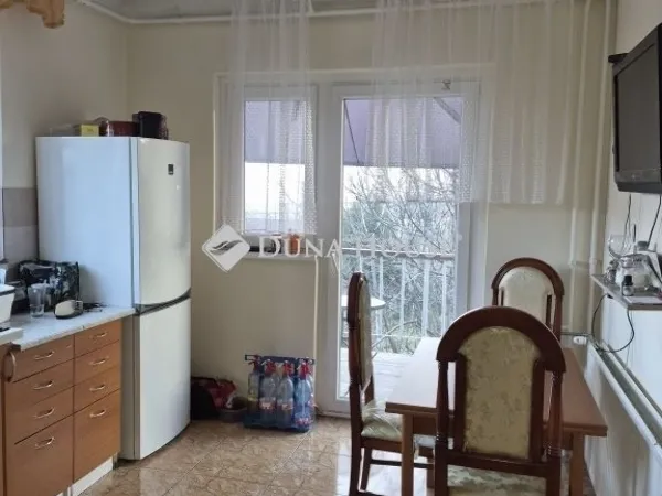 Eladó ház Pécs, Szabolcsfalu 216 nm