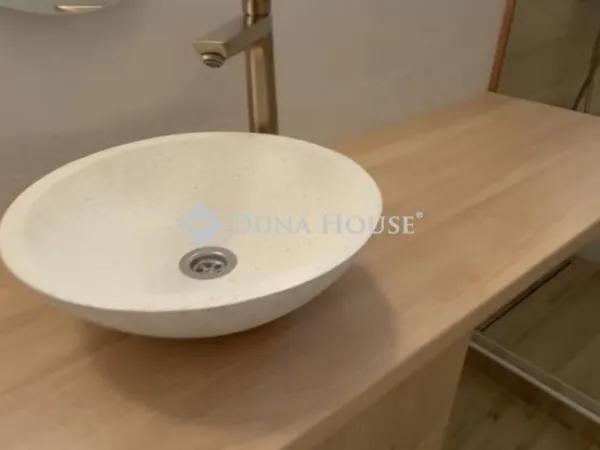 Kiadó lakás Pécs, Egyetemváros 53 nm