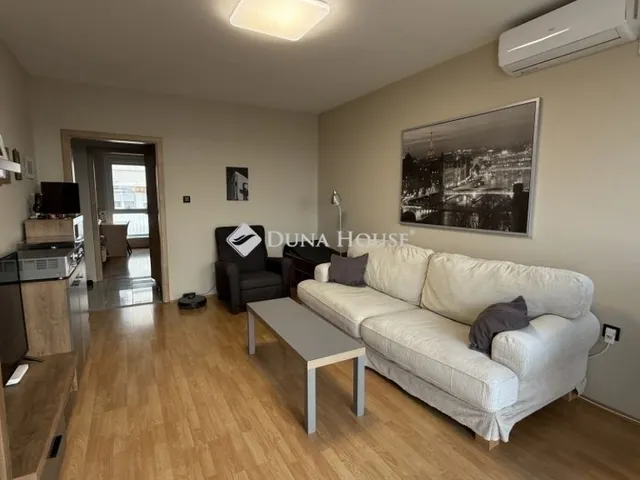 Eladó lakás Pécs, Mecsekoldal 68 nm