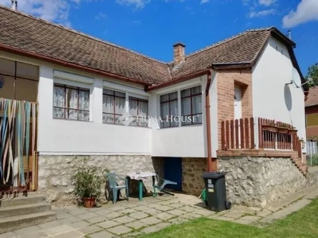 Eladó ház Kökény 98 nm