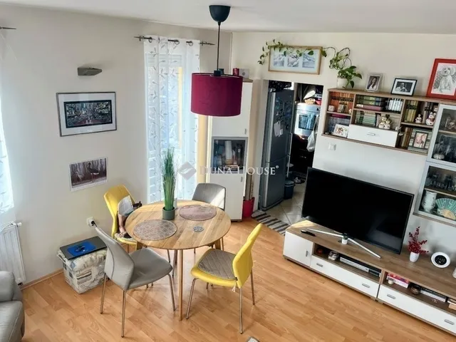 Eladó lakás Pécs, Kertváros 62 nm