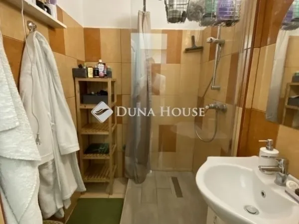 Eladó lakás Pécs, Kertváros 50 nm