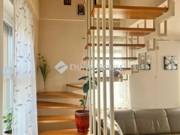 Eladó lakás Pécs, Kertváros 62 nm